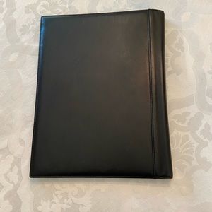 Tumi smooth black leather portfolio